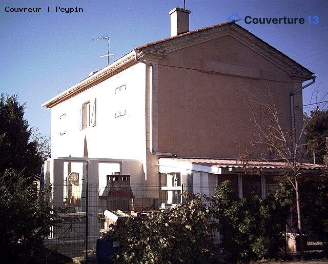 Couvreur  Peypin 13124